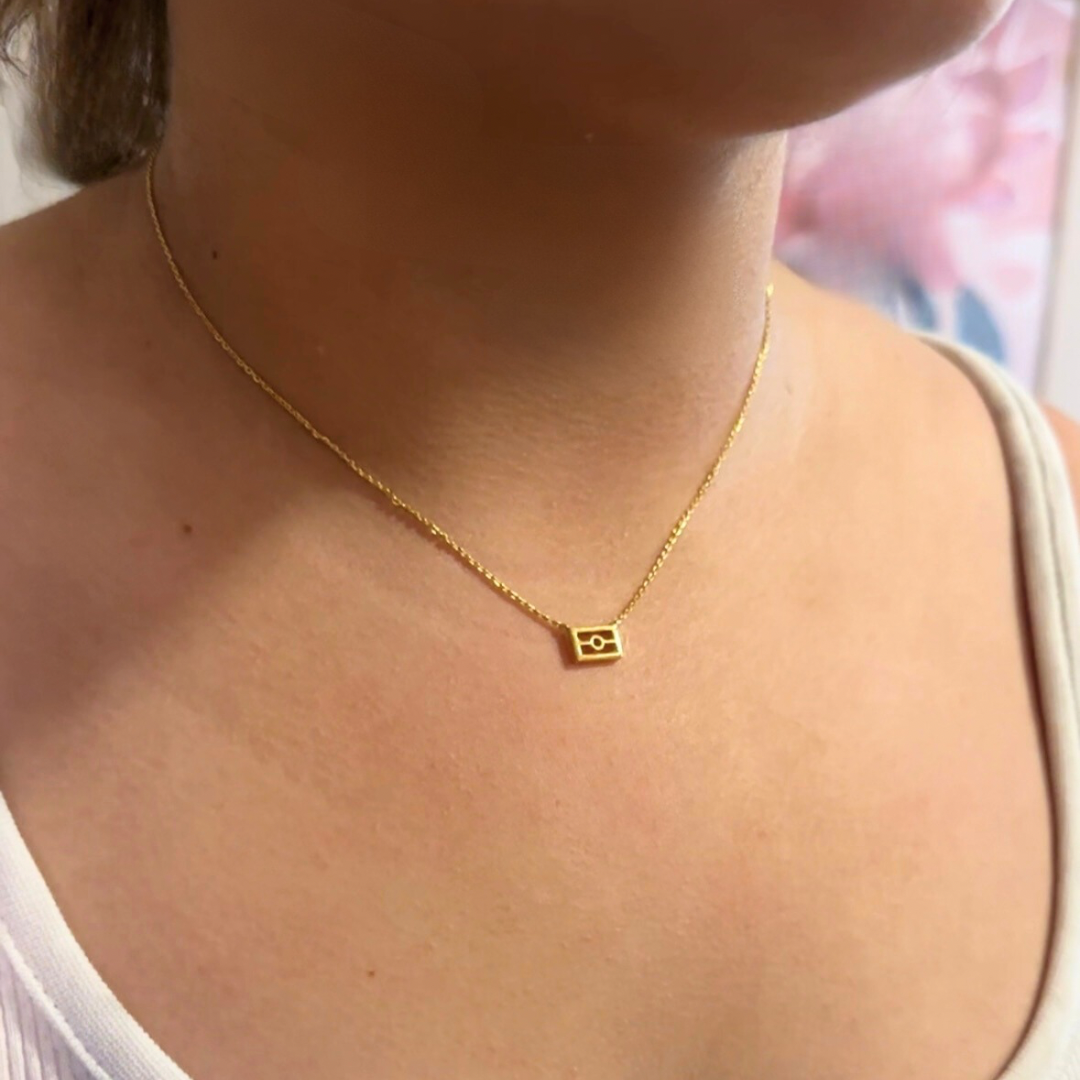 Aboriginal flag necklace